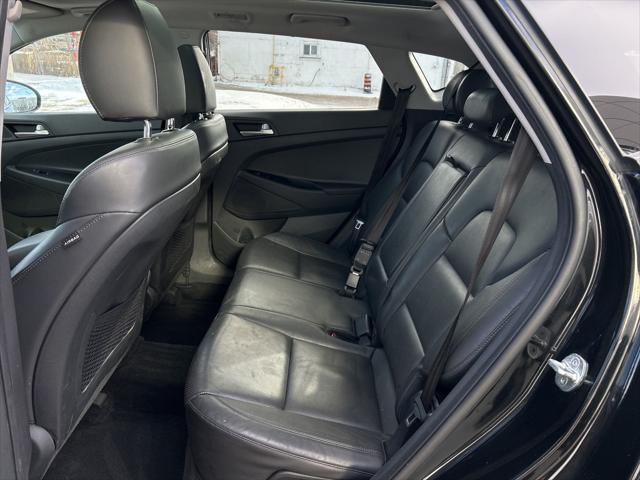 Tucson Preferred w-Sun and Leather Package