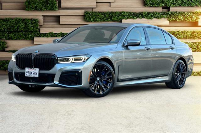 2022 BMW 750