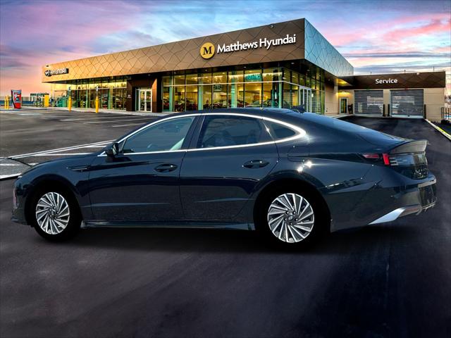 2025 Hyundai Sonata Hybrid SEL