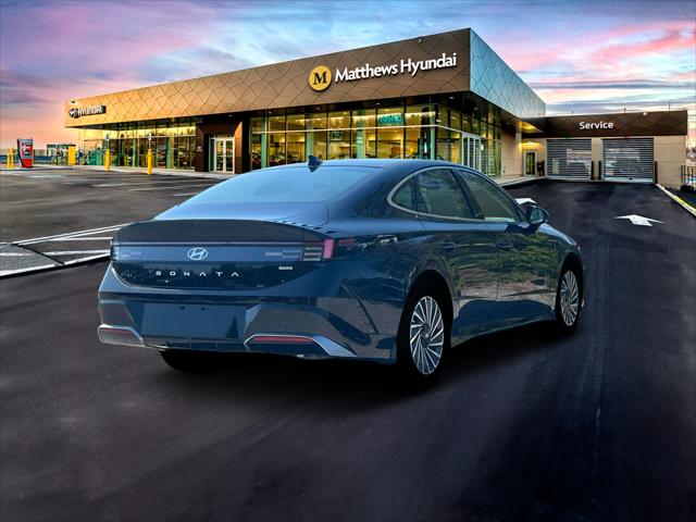 2025 Hyundai Sonata Hybrid SEL