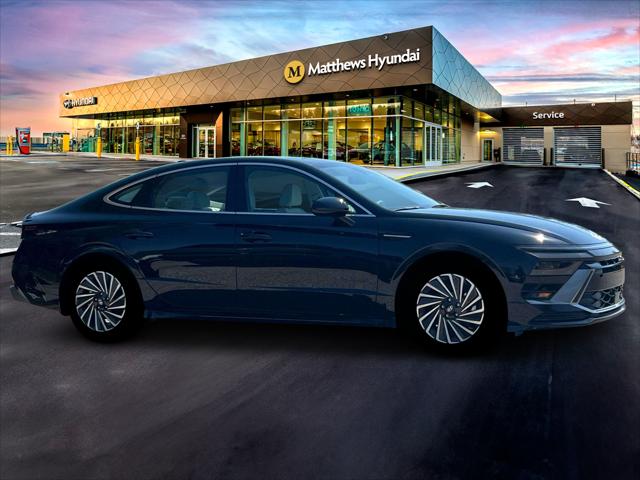 2025 Hyundai Sonata Hybrid SEL