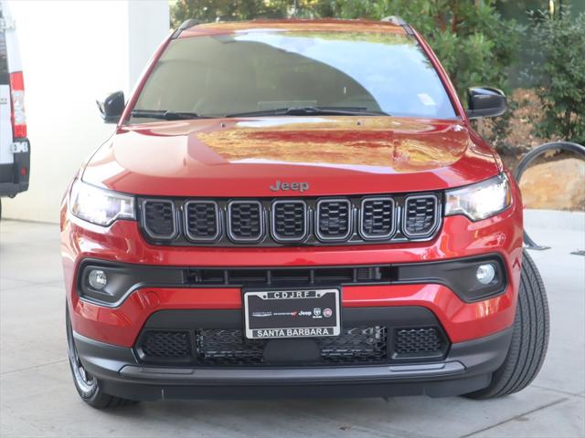 2025 Jeep Compass COMPASS LATITUDE 4X4