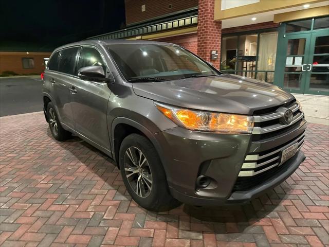 2017 Toyota Highlander LE