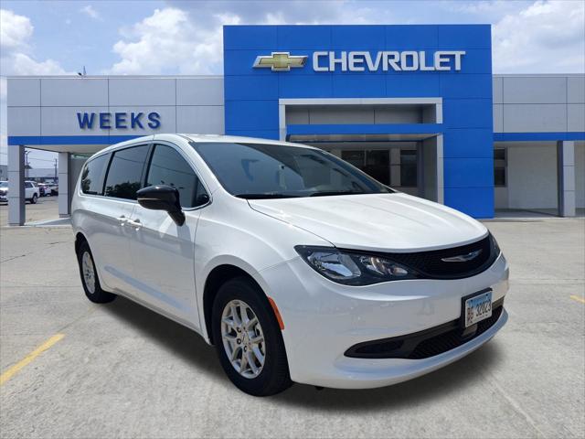 2025 Chrysler Voyager LX 2025 Chrysler Voyager LX