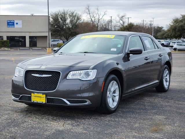 2021 Chrysler 300 Touring