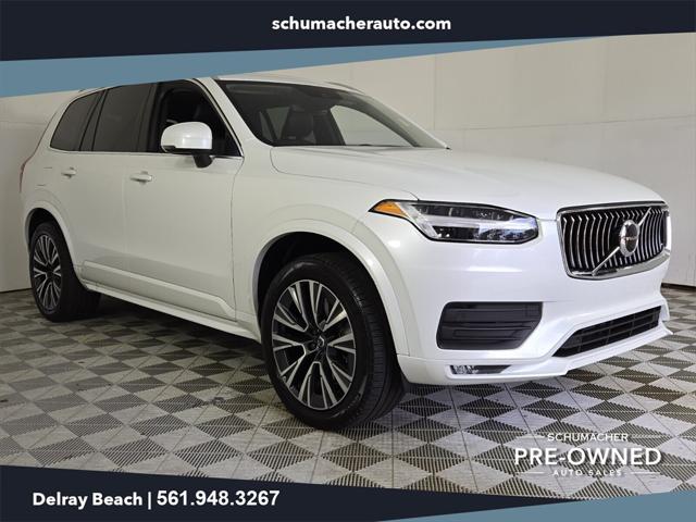 2020 Volvo XC90 T5 Momentum 7 Passenger