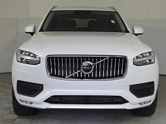 2020 Volvo XC90 T5 Momentum 7 Passenger