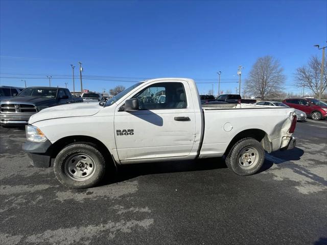 2017 RAM 1500 Tradesman Regular Cab 4x4 64 Box