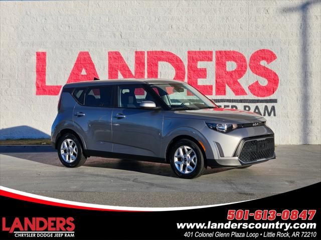 2023 Kia Soul LX