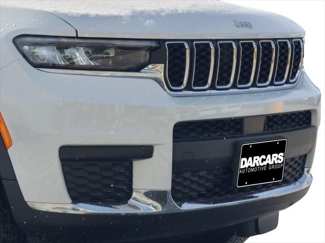 2025 Jeep Grand Cherokee GRAND CHEROKEE L LAREDO X 4X4