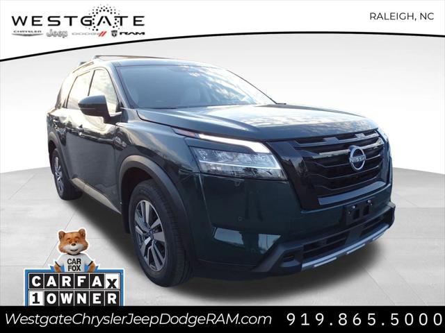 2023 Nissan Pathfinder SL 4WD