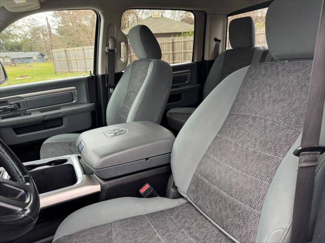 2019 Ram 1500 Classic Lone Star Crew Cab 4x4 5'7" Box