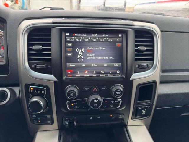 2019 Ram 1500 Classic Lone Star Crew Cab 4x4 5'7" Box