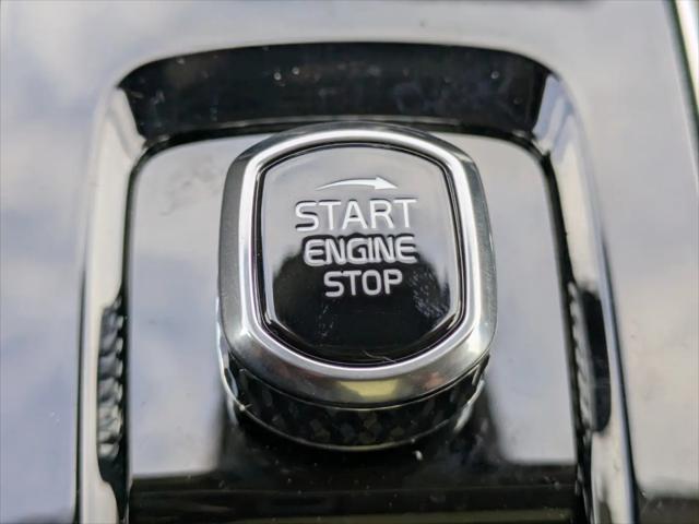 2025 Volvo XC90 Plug-In Hybrid T8 Core 7-Seater