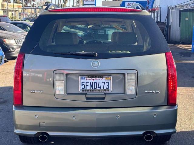 2004 Cadillac SRX V8