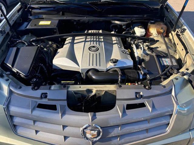 2004 Cadillac SRX V8