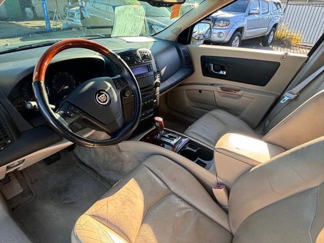 2004 Cadillac SRX V8