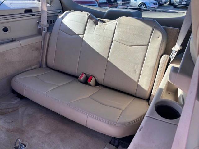 2004 Cadillac SRX V8