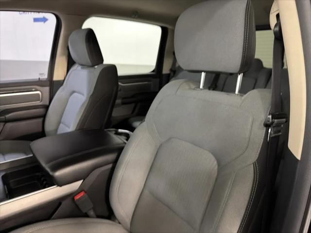 2019 Ram 1500 Big Horn/Lone Star Crew Cab 4x4 5'7" Box