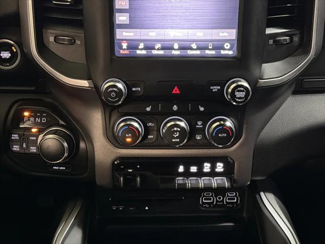 2019 Ram 1500 Big Horn/Lone Star Crew Cab 4x4 5'7" Box