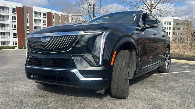 2025 Cadillac Escalade Luxury 2