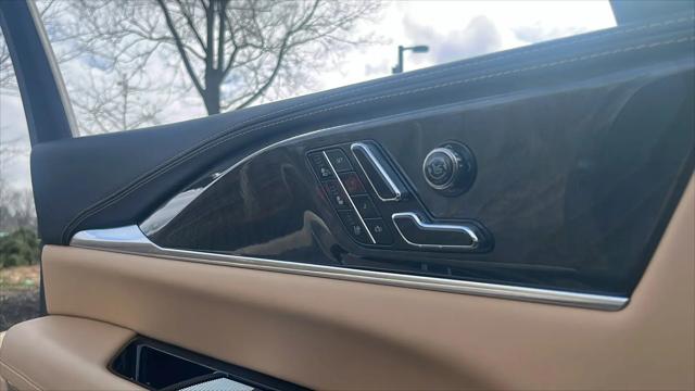2025 Cadillac Escalade Luxury 2