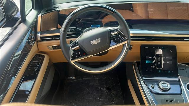 2025 Cadillac Escalade Luxury 2