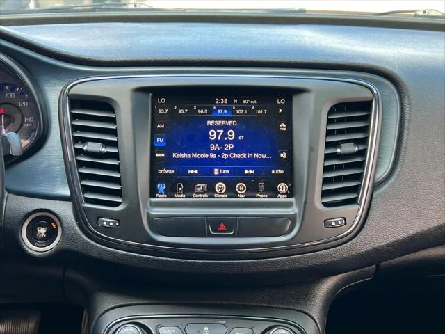 2015 Chrysler 200 S