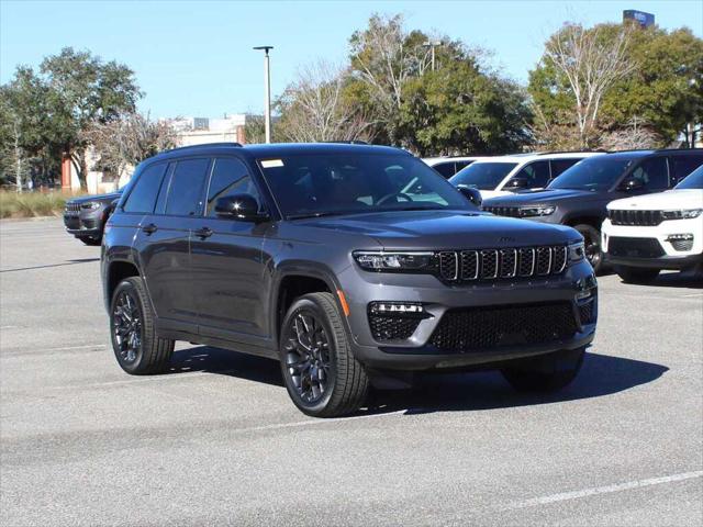 2025 Jeep Grand Cherokee GRAND CHEROKEE SUMMIT RESERVE 4X4