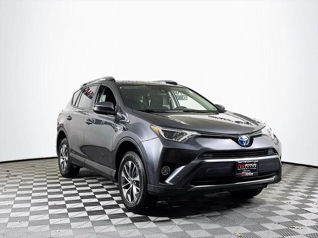 2017 Toyota RAV4 Hybrid XLE