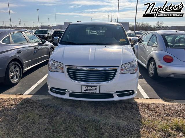 2015 Chrysler Town & Country