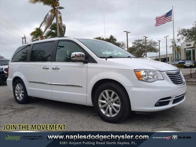 2015 Chrysler Town and Country Limited Platinum