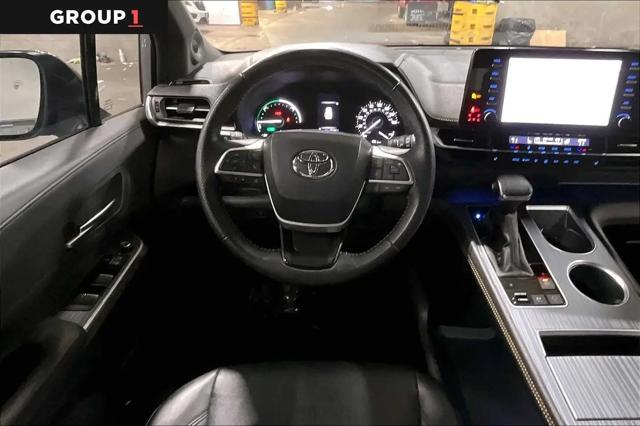 2024 Toyota Sienna Woodland Edition