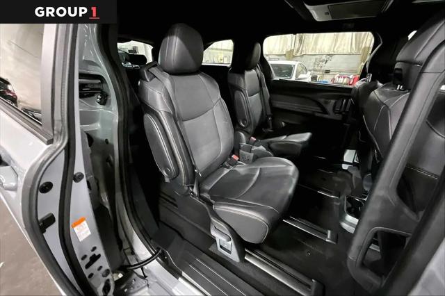 2024 Toyota Sienna Woodland Edition