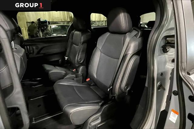 2024 Toyota Sienna Woodland Edition