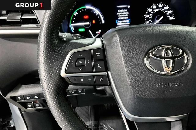 2024 Toyota Sienna Woodland Edition