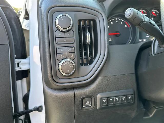 2025 GMC Sierra 3500HD Pro