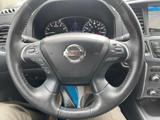 2020 Nissan Pathfinder SL 2WD