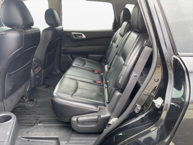 2020 Nissan Pathfinder SL 2WD