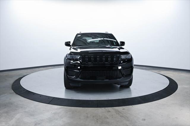 2023 Jeep Grand Cherokee Altitude 4x4