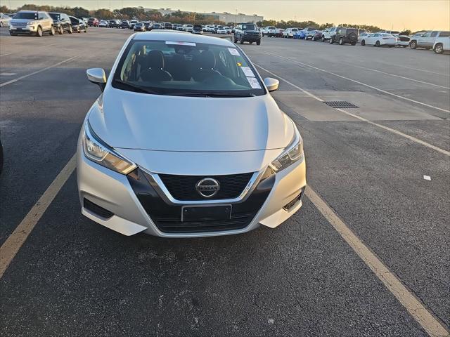 2021 Nissan Versa SV Xtronic CVT