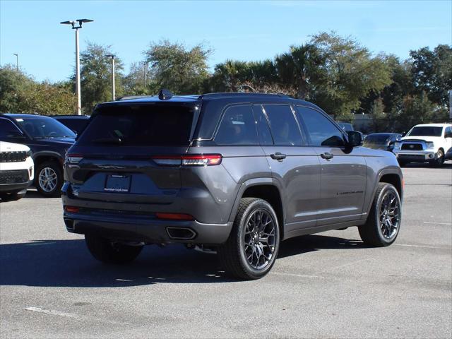 2025 Jeep Grand Cherokee GRAND CHEROKEE SUMMIT RESERVE 4X4