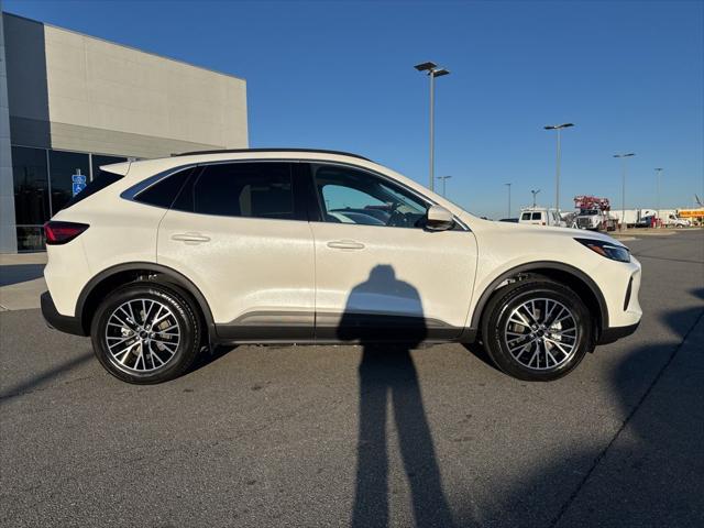 2025 Ford Escape PHEV