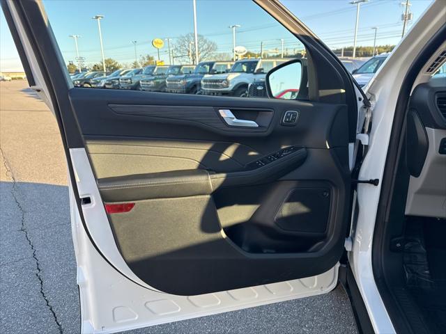 2025 Ford Escape PHEV