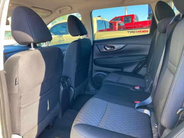 2020 Nissan Rogue SV FWD