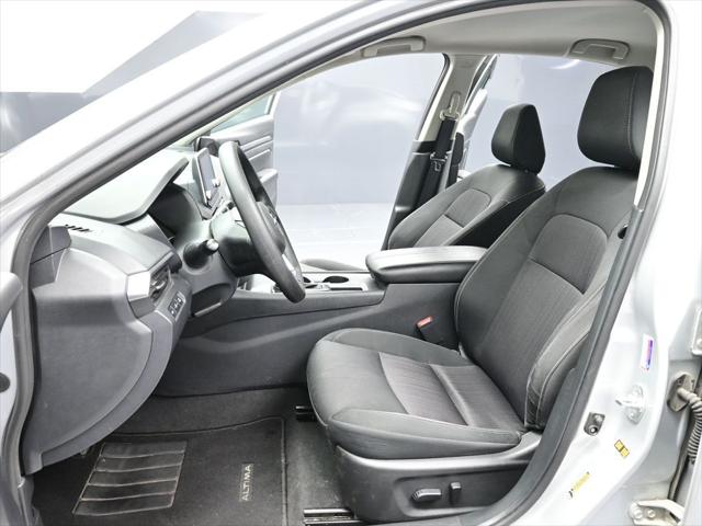 2022 Nissan Altima SV FWD