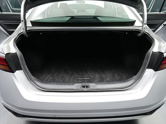 2022 Nissan Altima SV FWD