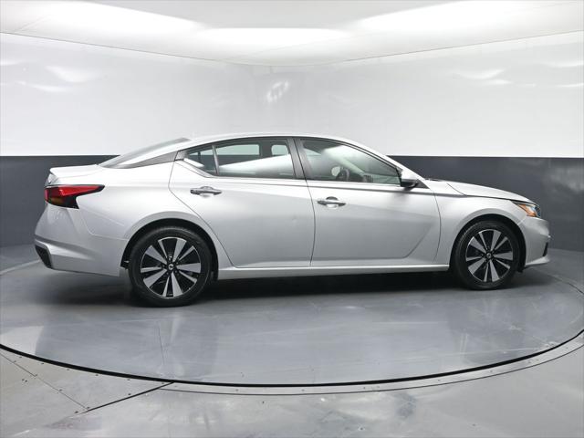 2022 Nissan Altima SV FWD