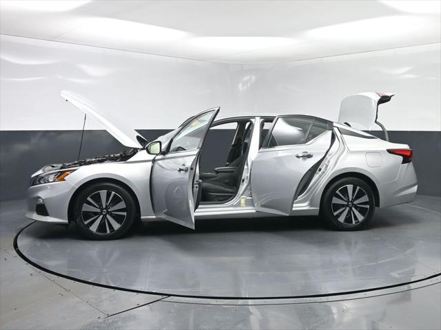 2022 Nissan Altima SV FWD