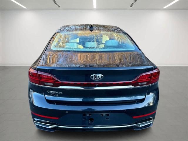 2020 Kia Cadenza Technology